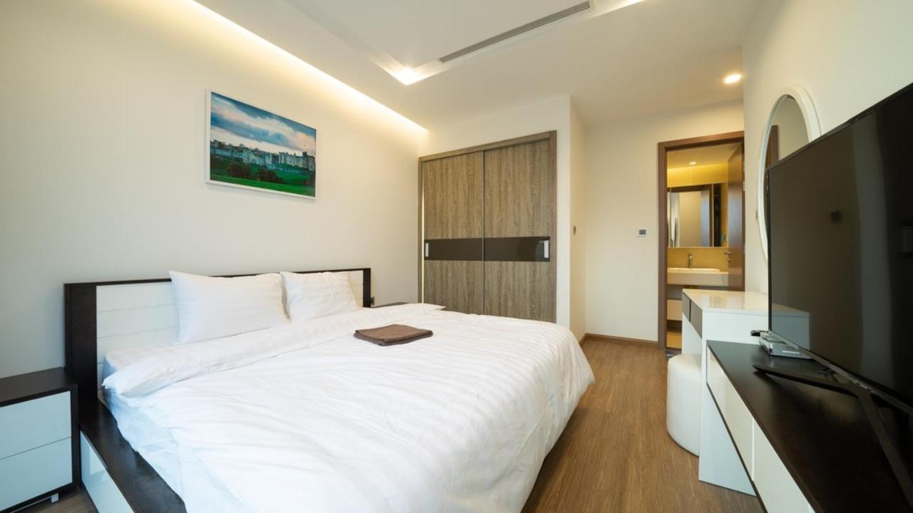 Bom Homes- Vinhomes Metropolis-Service Apartment Hanoi Bagian luar foto